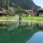 Pensionat Holzknechthof Am Neustift im Stubaital
